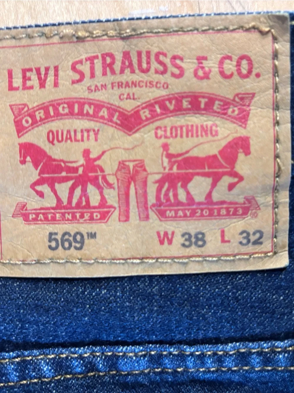 Levi's Men's Indigo Blue Straight-Leg Jeans